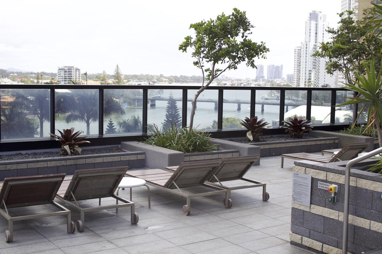 Circle Surfers Paradise Holidays Luaran gambar